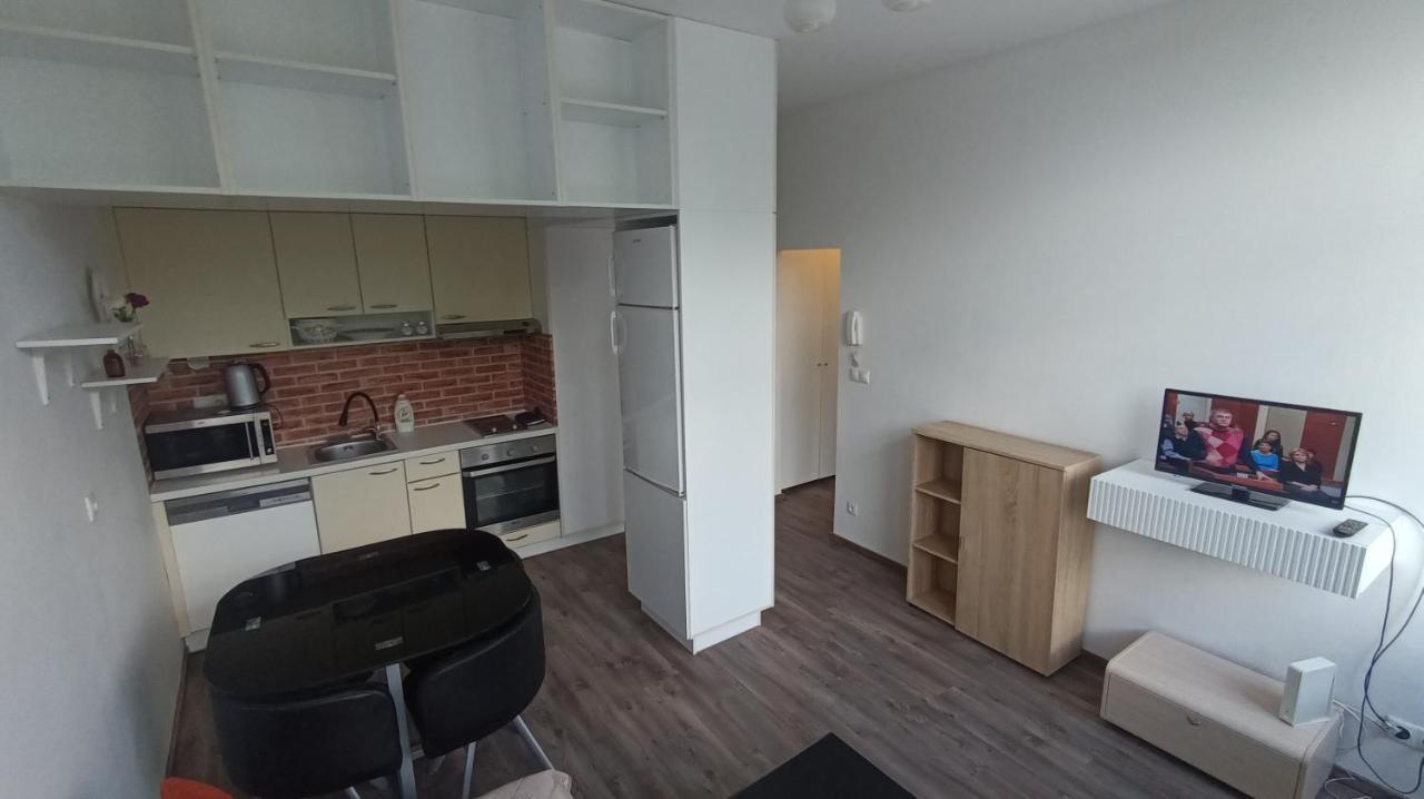 Apartman 2 Apartment, 413 Pozsony